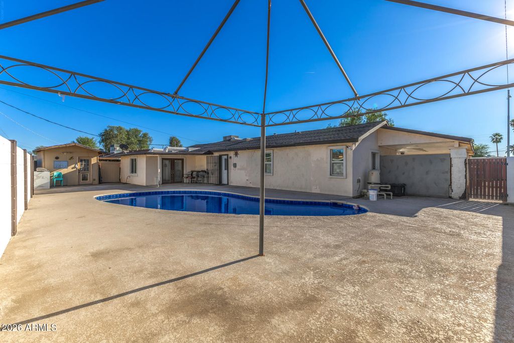 Image 38 of property listing at 5738 W PIERSON Street, Phoenix, AZ 85031