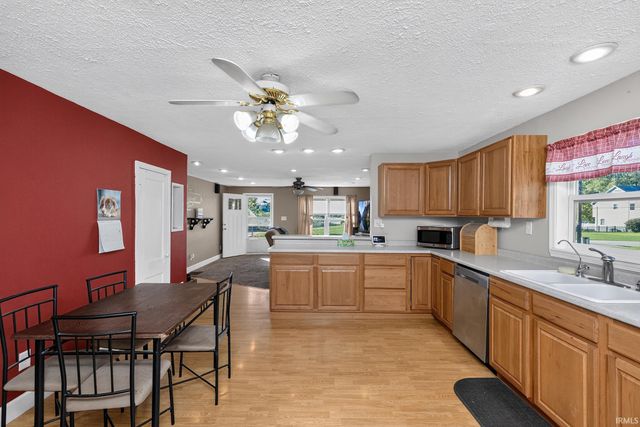 56578 Eastvue Drive, Osceola, IN 46561
