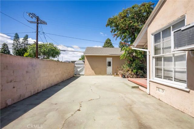 6103 E Coralite, Long Beach, CA 90808