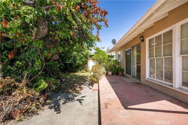 6103 E Coralite, Long Beach, CA 90808