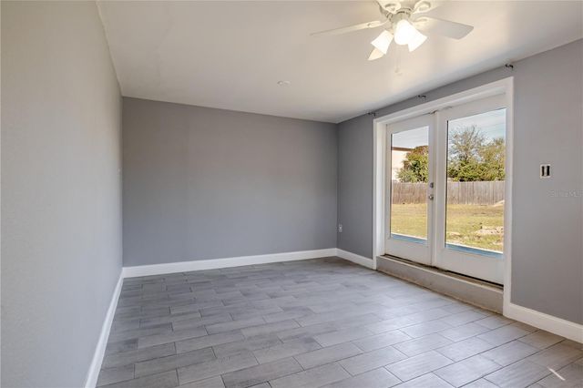 8725 N 52ND STREET, Tampa, FL 33617