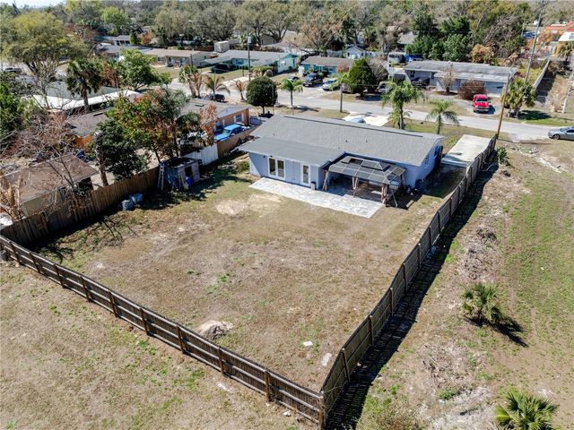 8725 N 52ND STREET, Tampa, FL 33617