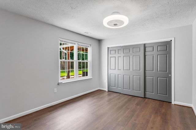 305 ALEXIS DR, Glen Burnie, MD 21061
