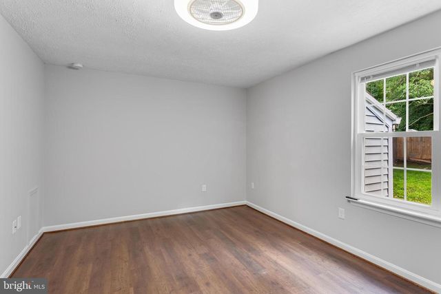 305 ALEXIS DR, Glen Burnie, MD 21061