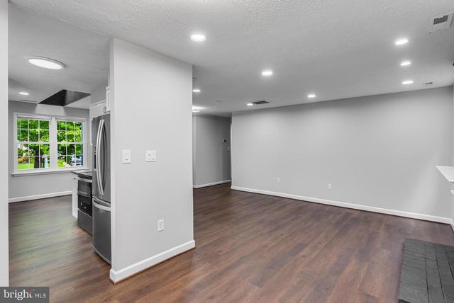 305 ALEXIS DR, Glen Burnie, MD 21061