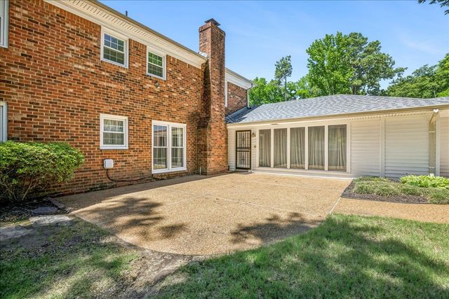 2316 THORNWOOD LN, Memphis, TN 38119