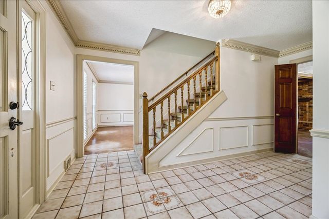 2316 THORNWOOD LN, Memphis, TN 38119