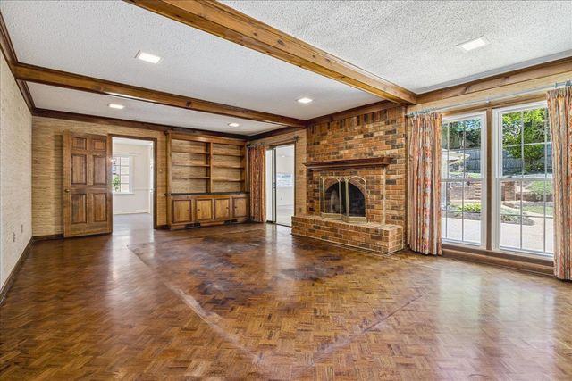 2316 THORNWOOD LN, Memphis, TN 38119