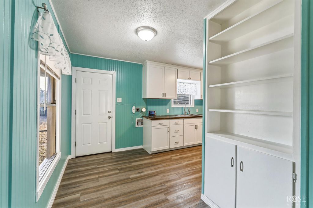 Image 11 of property listing at 1216 Linda Lee Drive, San Angelo, TX 76905
