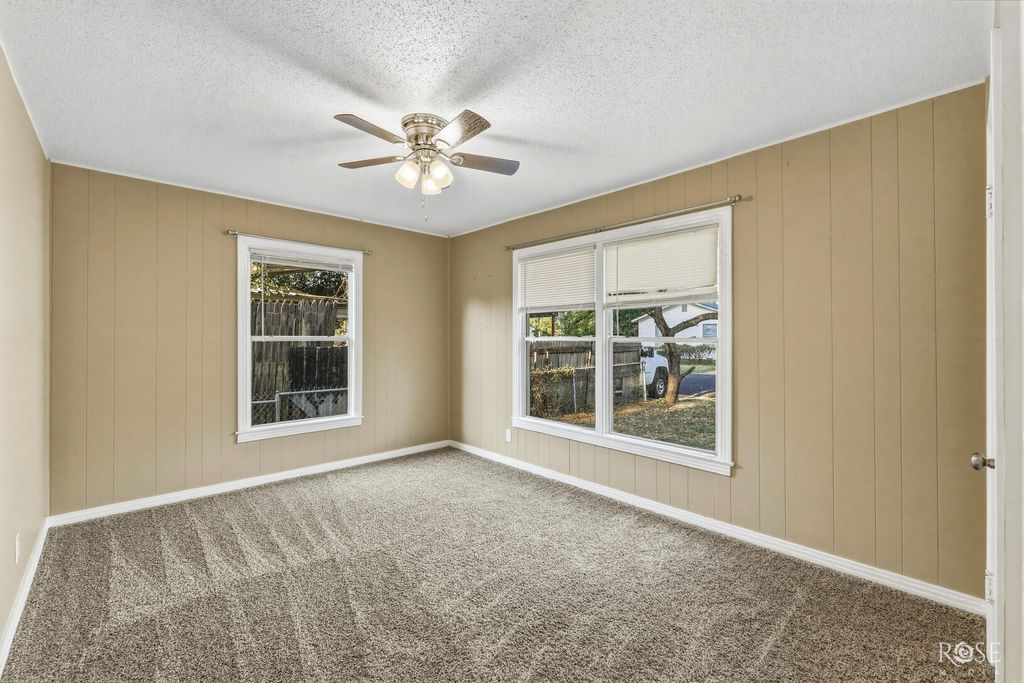 Image 17 of property listing at 1216 Linda Lee Drive, San Angelo, TX 76905