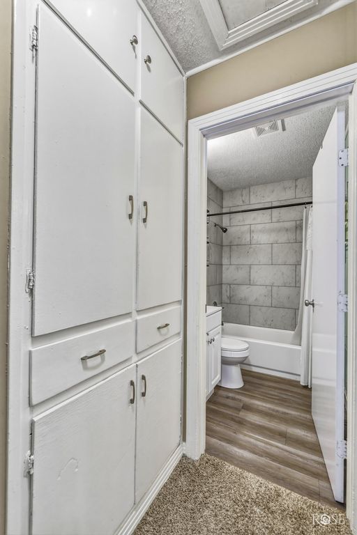 Image 18 of property listing at 1216 Linda Lee Drive, San Angelo, TX 76905