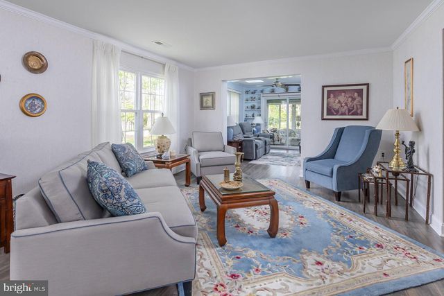 4 STEWART LN, Deptford, NJ 08096