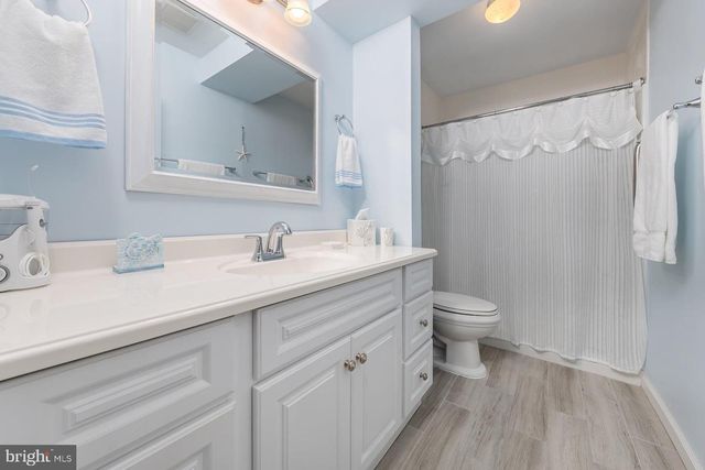 4 STEWART LN, Deptford, NJ 08096