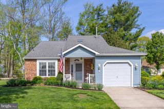 4 STEWART LN, Deptford, NJ 08096