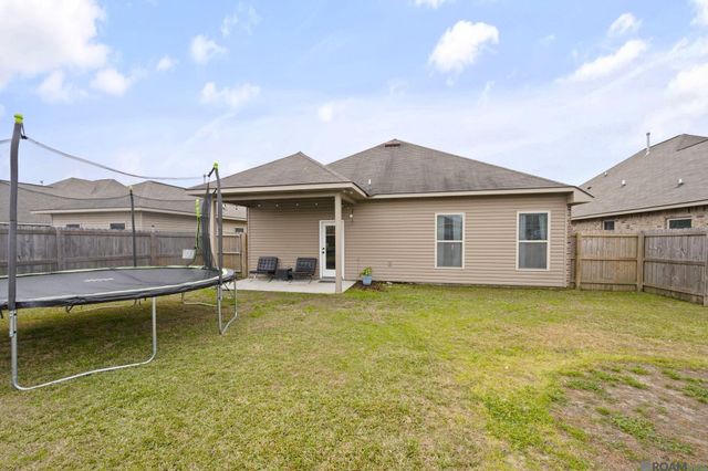 42510 Pebblestone Ave, Prairieville, LA 70769