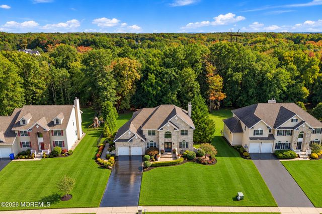 10 Treetops Drive, Monroe Twp, NJ 08831