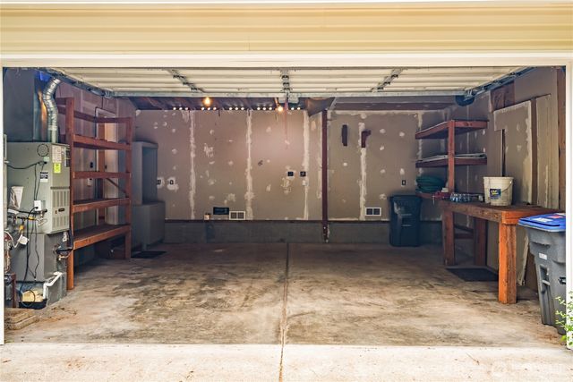 1011 E Sunset Hill Road, Shelton, WA 98584