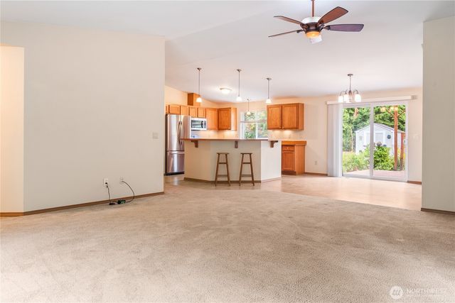 1011 E Sunset Hill Road, Shelton, WA 98584