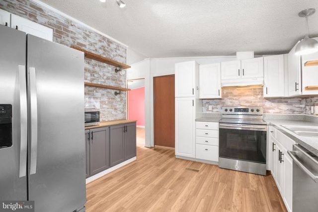 3109 DANBURY CIR, Spotsylvania, VA 22551