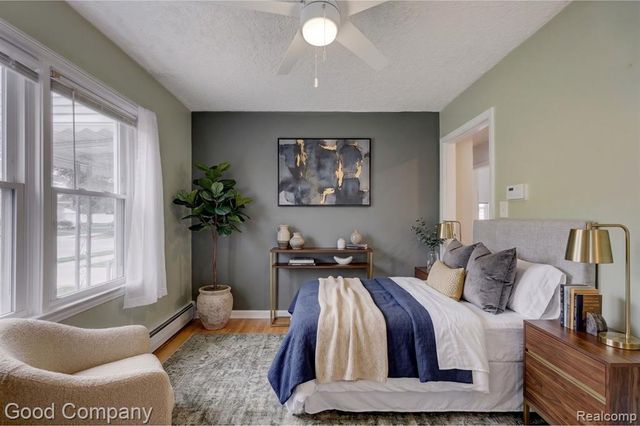 2011 Harwood Avenue, Royal Oak, MI 48067