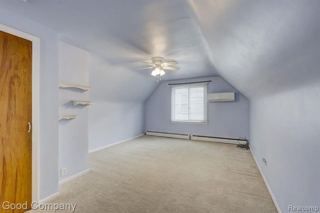 2011 Harwood Avenue, Royal Oak, MI 48067