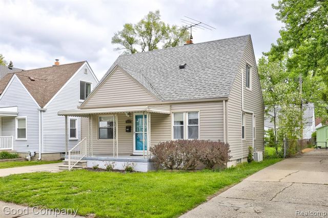 2011 Harwood Avenue, Royal Oak, MI 48067