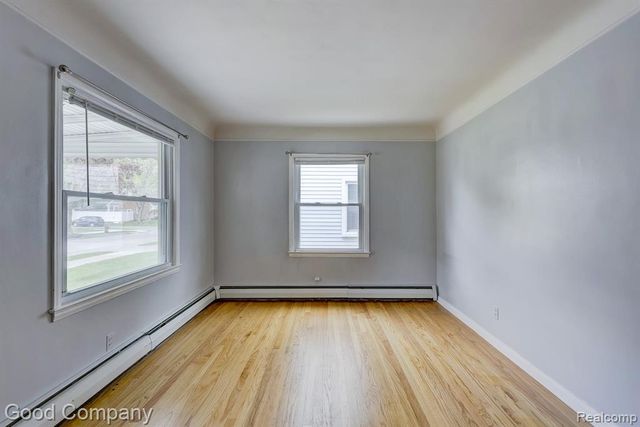 2011 Harwood Avenue, Royal Oak, MI 48067