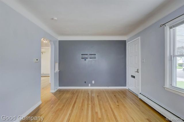 2011 Harwood Avenue, Royal Oak, MI 48067