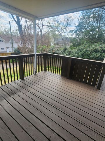 109 W 17th St, Columbia, TN 38401