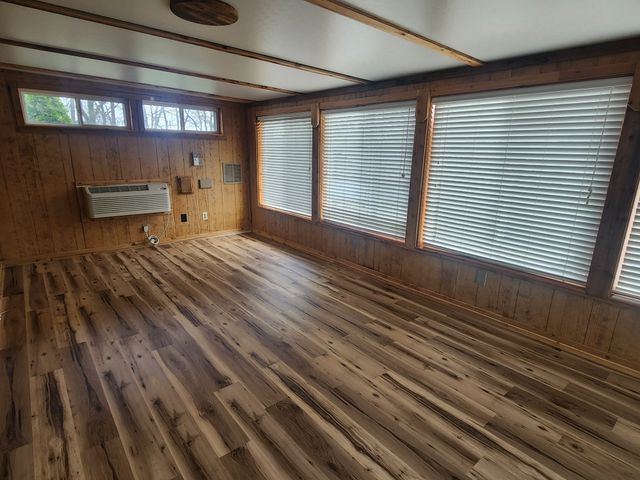 109 W 17th St, Columbia, TN 38401