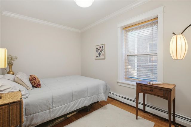 1625 W Rascher Avenue 1, Chicago, IL 60640