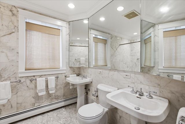 1625 W Rascher Avenue 1, Chicago, IL 60640