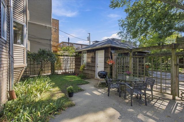 1625 W Rascher Avenue 1, Chicago, IL 60640