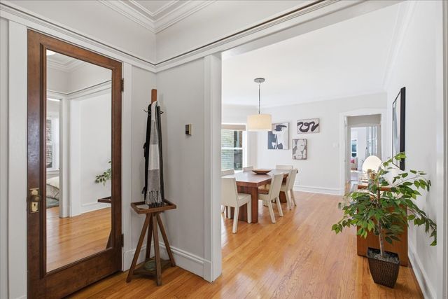 1625 W Rascher Avenue 1, Chicago, IL 60640