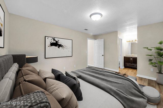 1830 WILLOWOOD Drive, Jacksonville, FL 32225