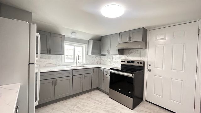 242 Main Street 242, Ashland, MA 01721