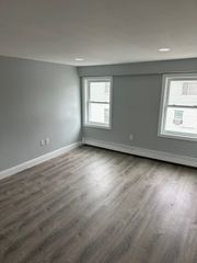 242 Main Street 242, Ashland, MA 01721