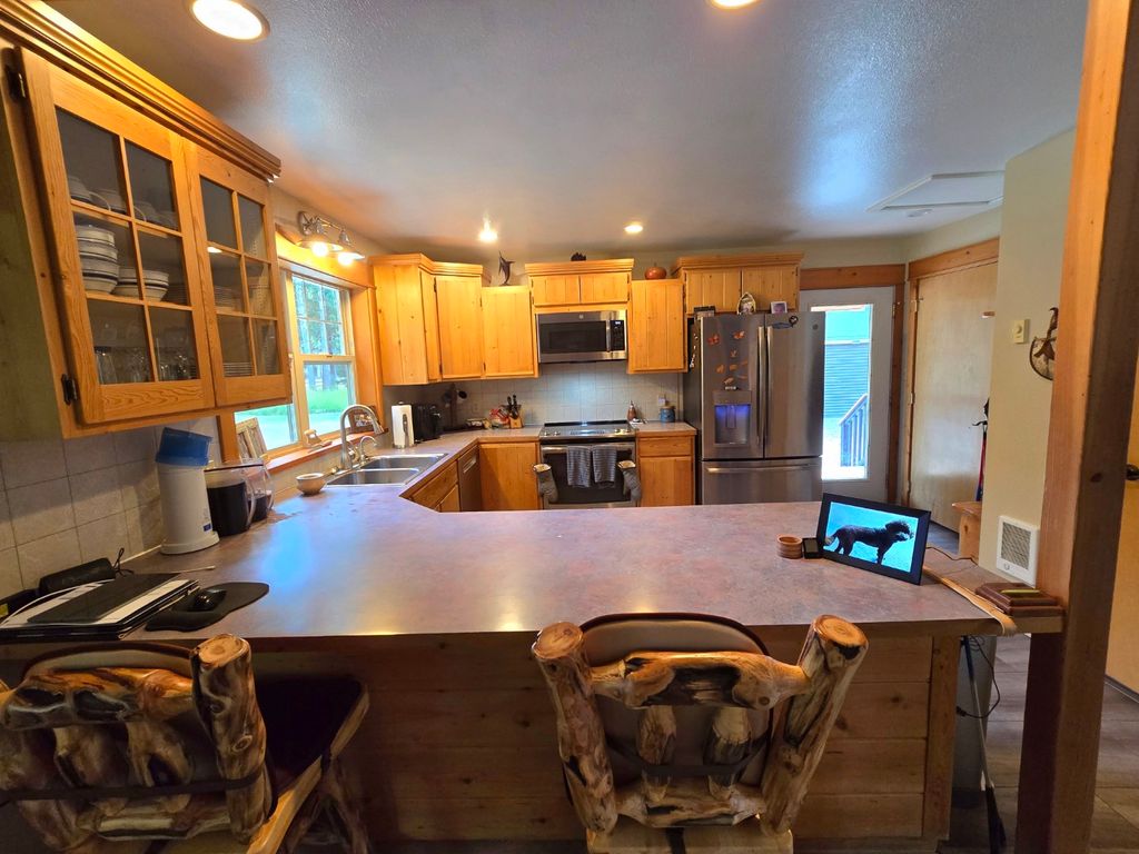 Image 12 of property listing at 22 Pinewoods Drive, Trout Creek, MT 59874