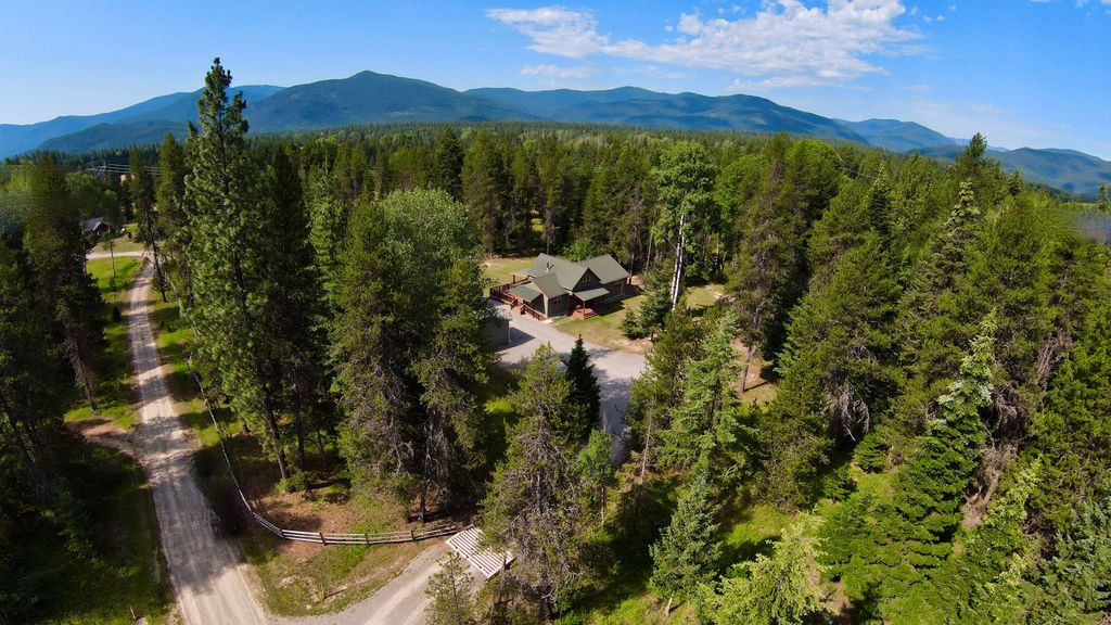 Image 3 of property listing at 22 Pinewoods Drive, Trout Creek, MT 59874