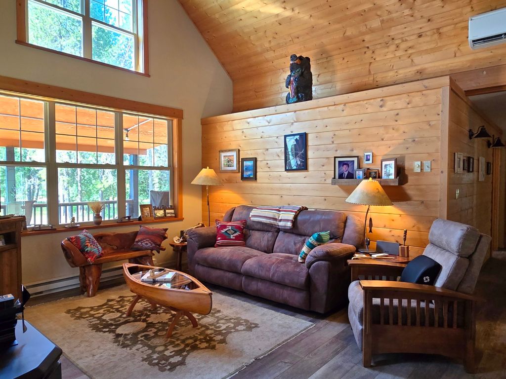 Image 5 of property listing at 22 Pinewoods Drive, Trout Creek, MT 59874