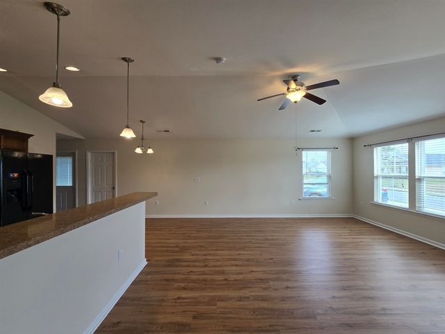 1328 Valor Rd., Conway, SC 29527