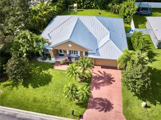 4705 Stephanie Lane SW, Vero Beach, FL 32968
