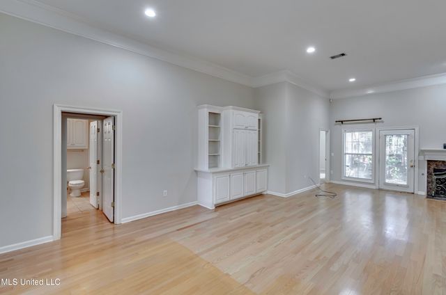 101 Honey Locust Court, Madison, MS 39110