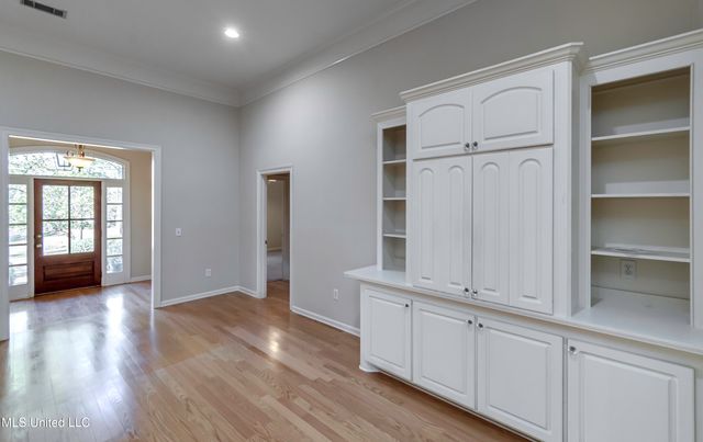 101 Honey Locust Court, Madison, MS 39110