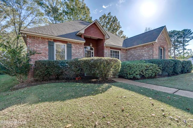 101 Honey Locust Court, Madison, MS 39110