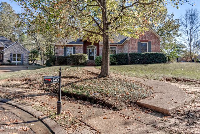 101 Honey Locust Court, Madison, MS 39110