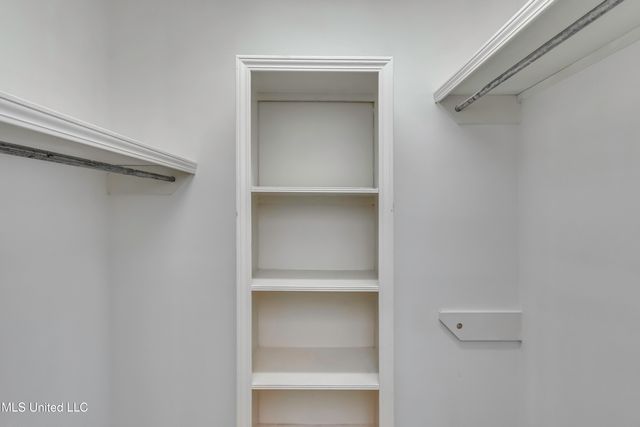 101 Honey Locust Court, Madison, MS 39110