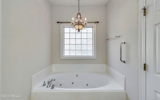 101 Honey Locust Court, Madison, MS 39110