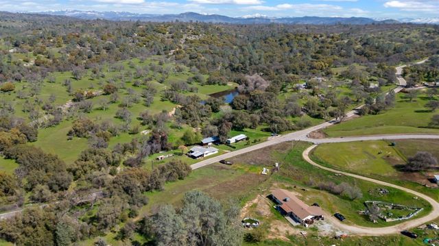 38289 Road 415, Raymond, CA 93653