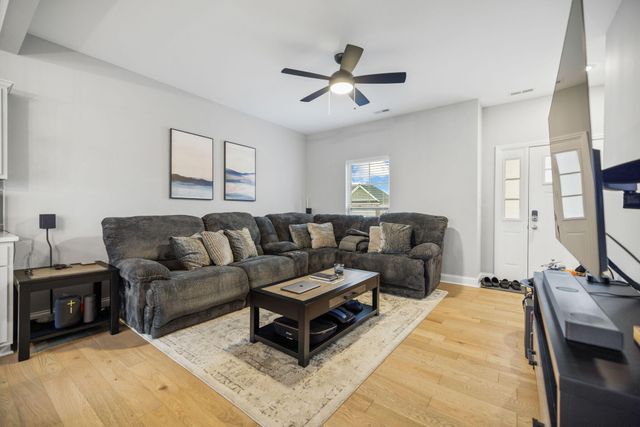 717 Shaker Drive, Richmond, KY 40475